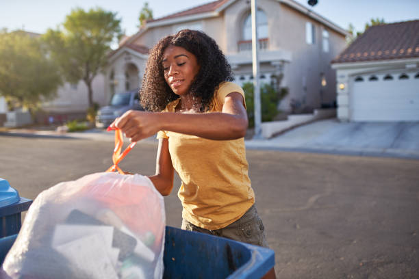 Best Yard Cleanup Services  in Union City, OH